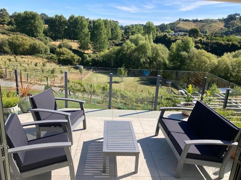 Maymorn Orchard Suites Upper Hutt Exterior photo