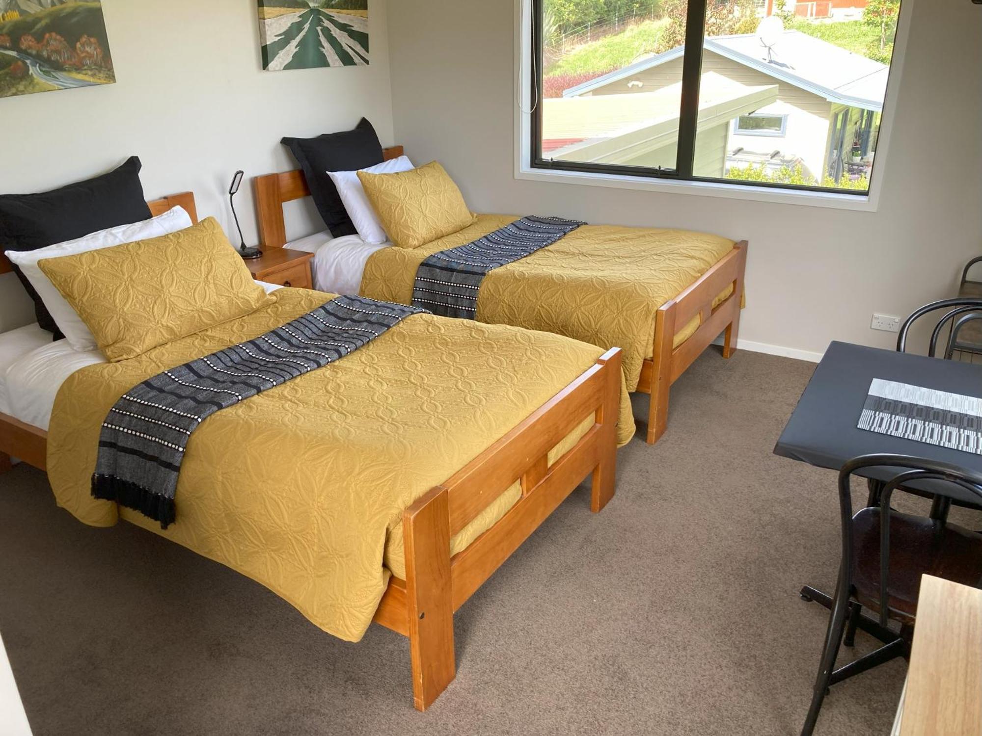 Maymorn Orchard Suites Upper Hutt Exterior photo